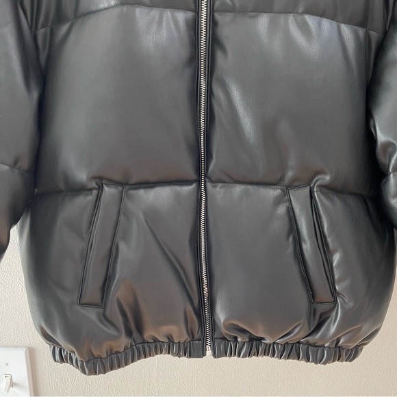NWT Truth by Republic Faux Leather Puffer Jacket - Picture 10 of 10